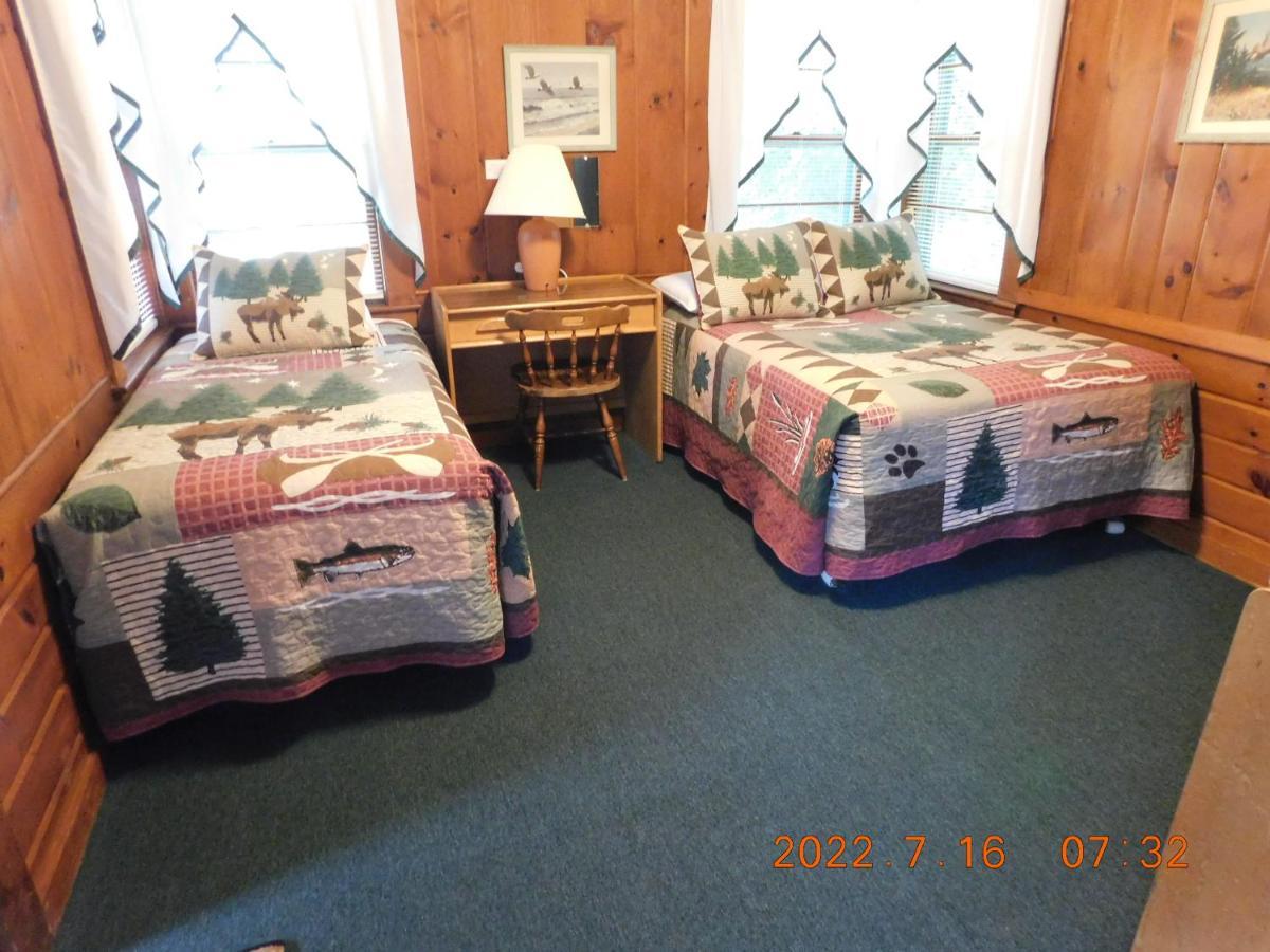 Patio Motor Court Motel Carroll ภายนอก รูปภาพ