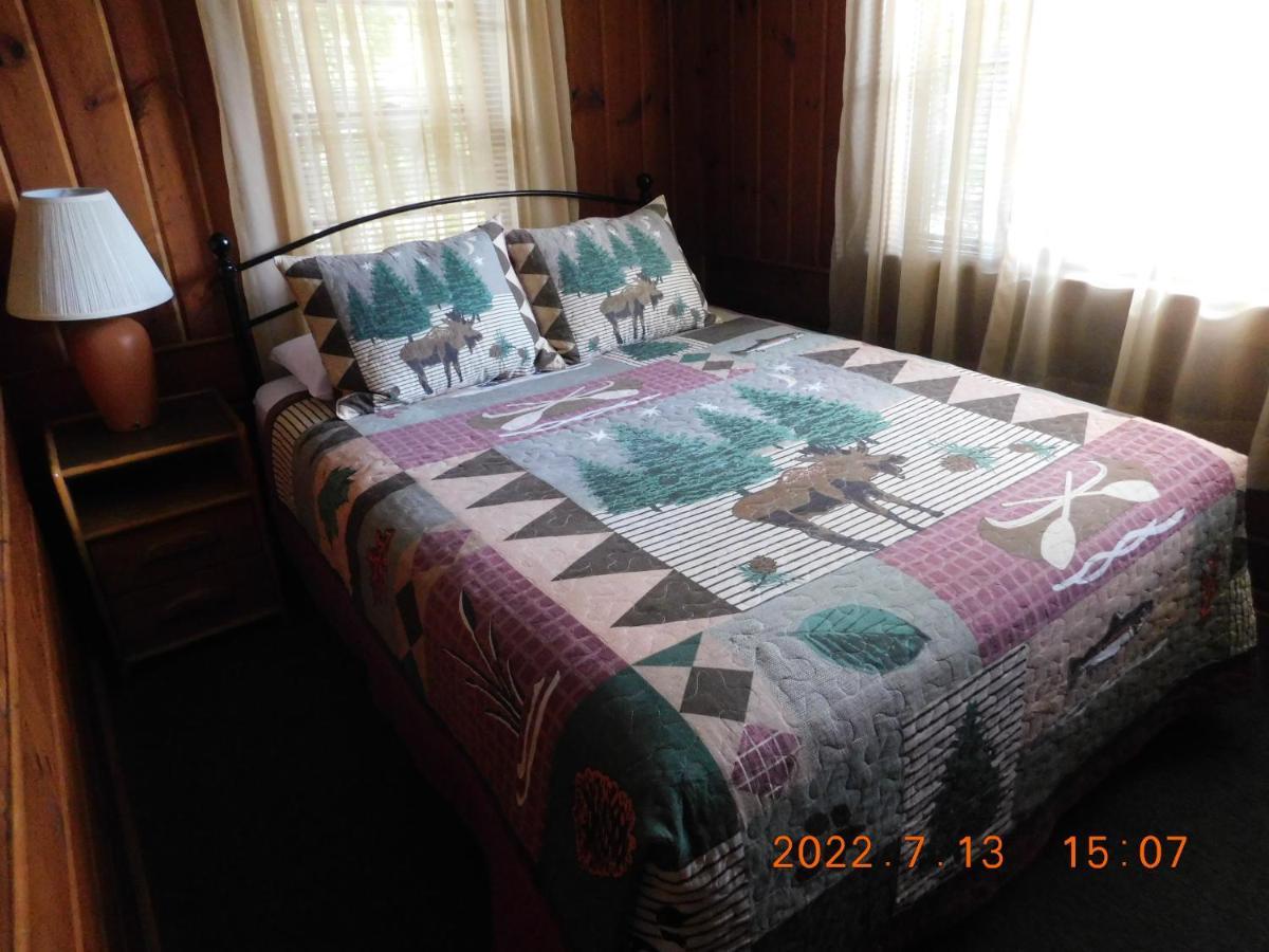 Patio Motor Court Motel Carroll ภายนอก รูปภาพ