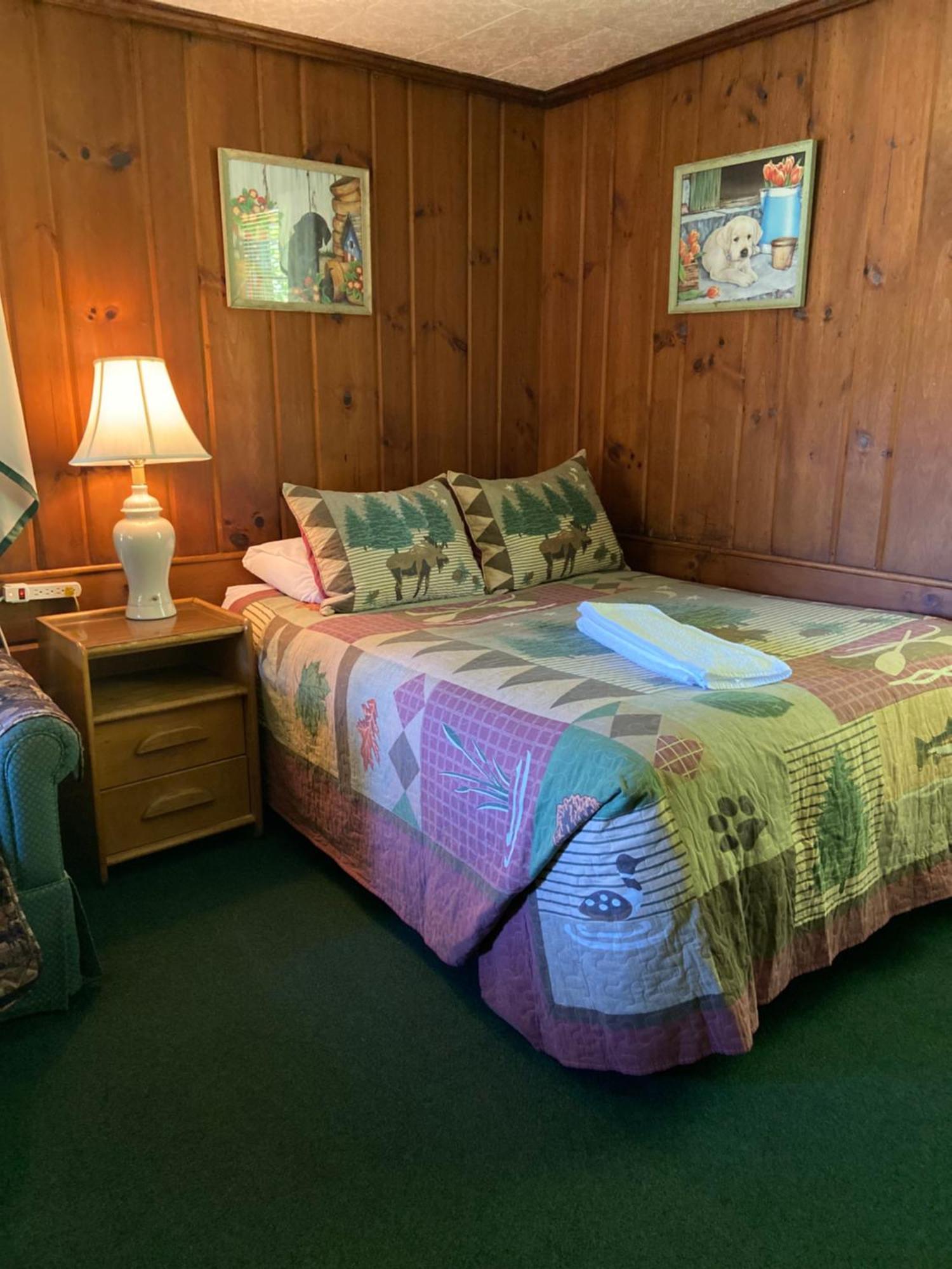 Patio Motor Court Motel Carroll ภายนอก รูปภาพ